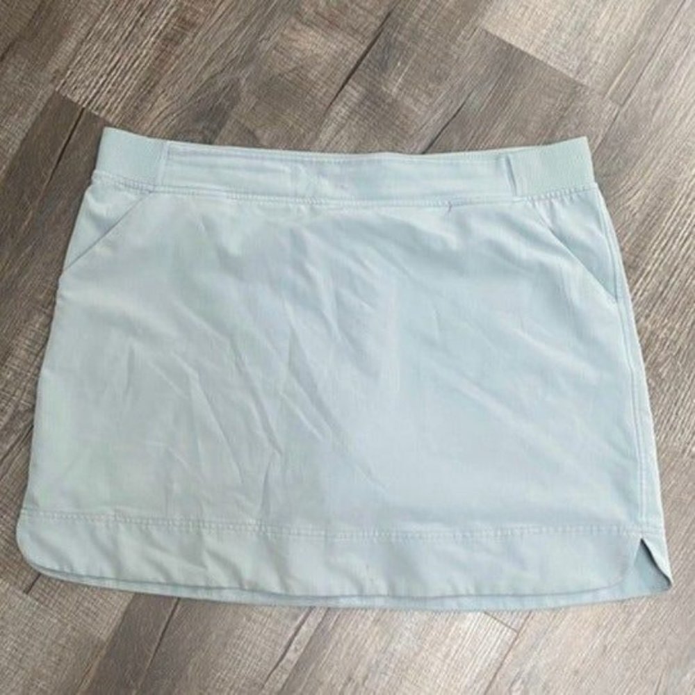 32 Degrees Cool Skort.  Light Green in color.  Size XXL